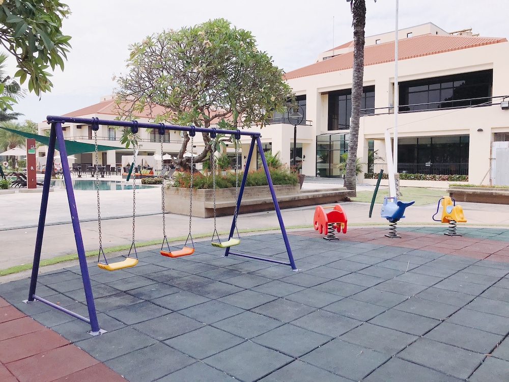 Eastin Thana City Golf Resort Bangkok — Attractions for children in Bang Khlo, Bangkok