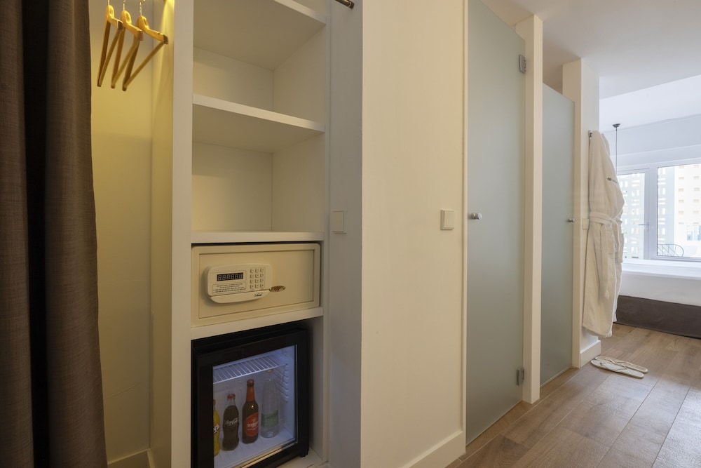HM Balanguera Beach- Adults Only — Hotel rooms in Playa de Palma, Balearic Islands