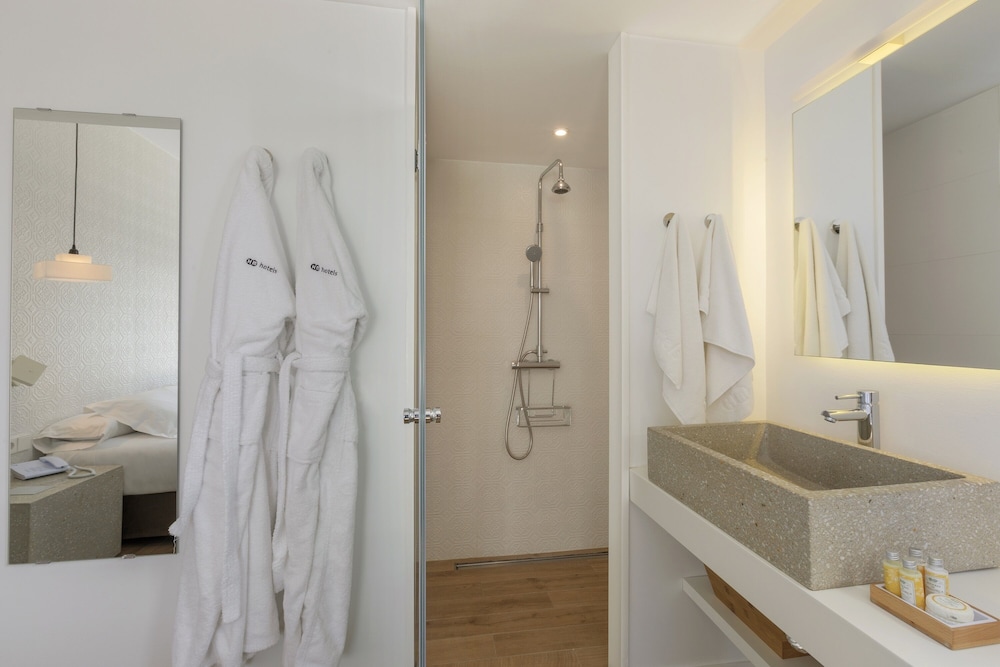 HM Balanguera Beach- Adults Only — Hotel rooms in Playa de Palma, Balearic Islands