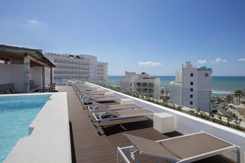 HM Balanguera Beach- Adults Only — Swimming pool in Playa de Palma, Balearic Islands