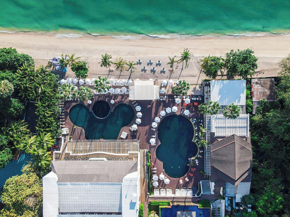Pullman Pattaya Hotel G — Swimming pool in Pattaya, Chonburi