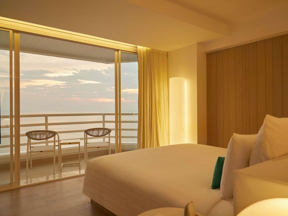 Pullman Pattaya Hotel G — Hotel rooms in Pattaya, Chonburi