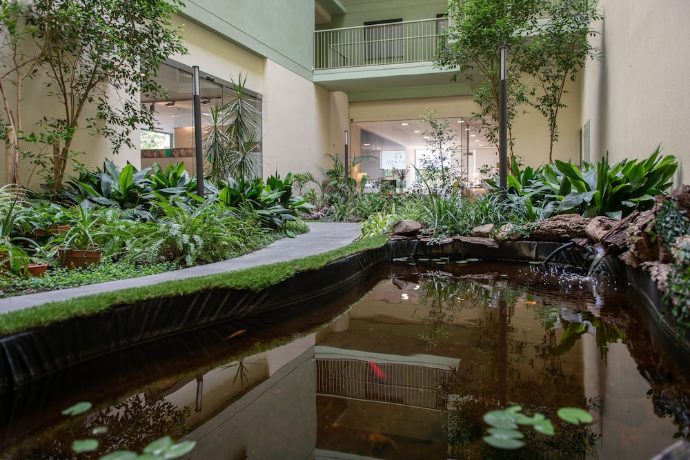 Aparthotel Aura Park Fira Barcelona — Hotel building in Barcelona, Catalonia