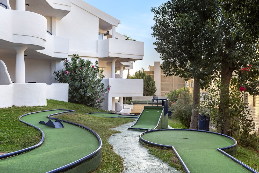 Sahara Sunset — Sports & recreation in Benalmadena, Andalusia