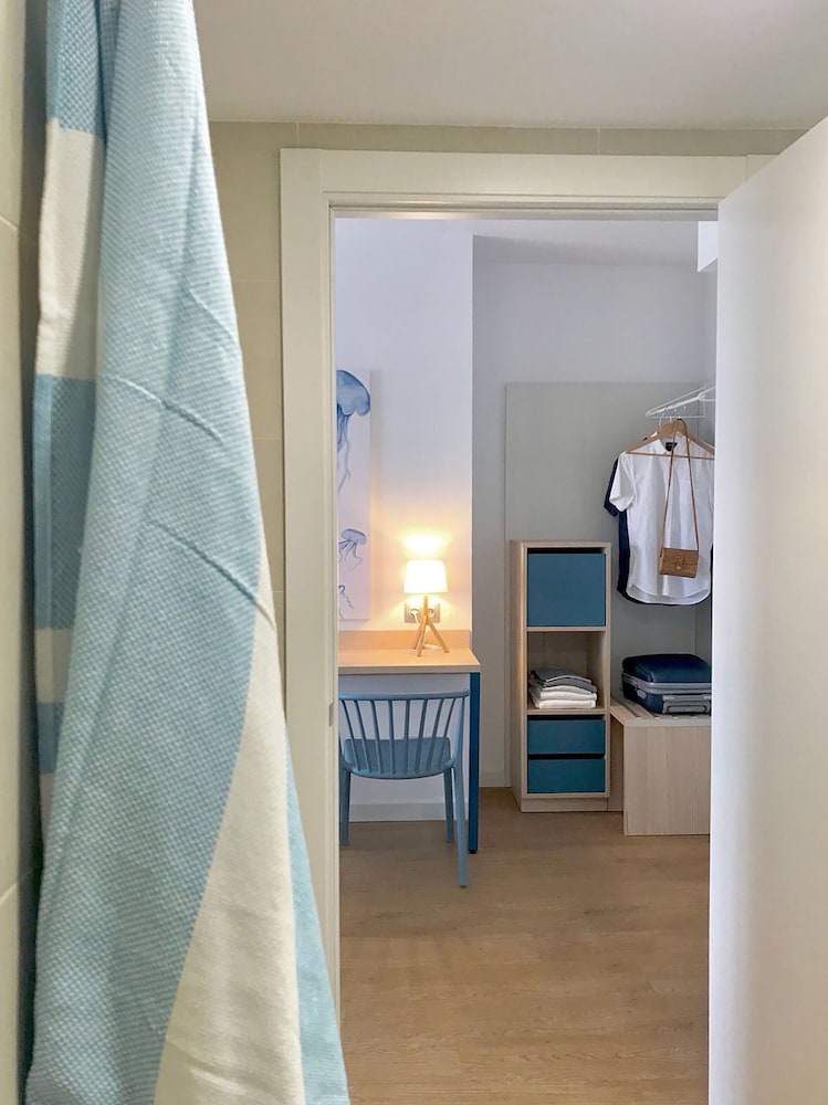 Hotel Salou Beach Rentalmar — Hotel rooms in Salou, Catalonia