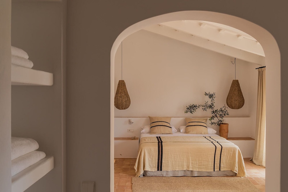 Hotel Rural Sant Ignasi — Hotel rooms in Ciutadella de Menorca, Balearic Islands