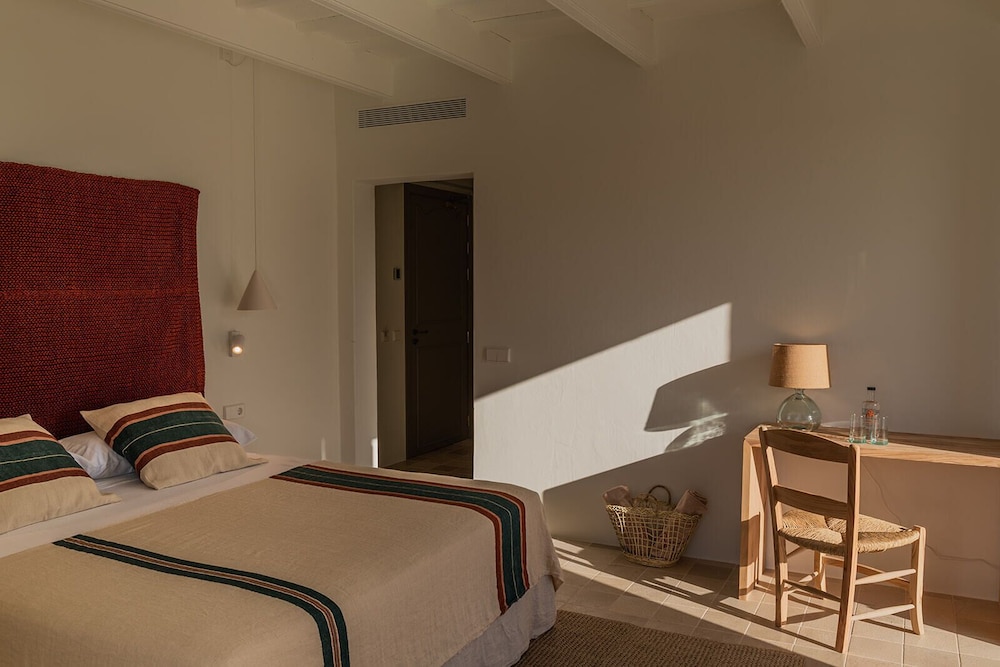 Hotel Rural Sant Ignasi — Hotel rooms in Ciutadella de Menorca, Balearic Islands