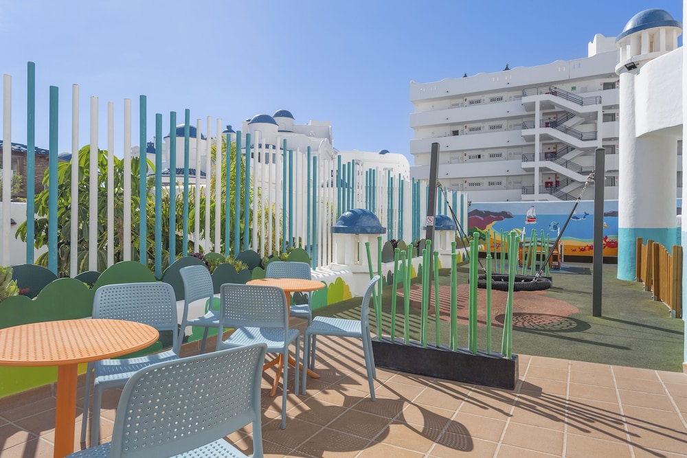 Santa Barbara Golf And Ocean Club — Attractions for children in Golf Del Sur, Canary Islands