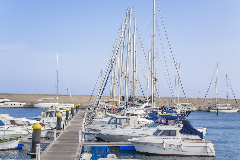 Santa Barbara Golf And Ocean Club — Attractions in the area in Golf Del Sur, Canary Islands