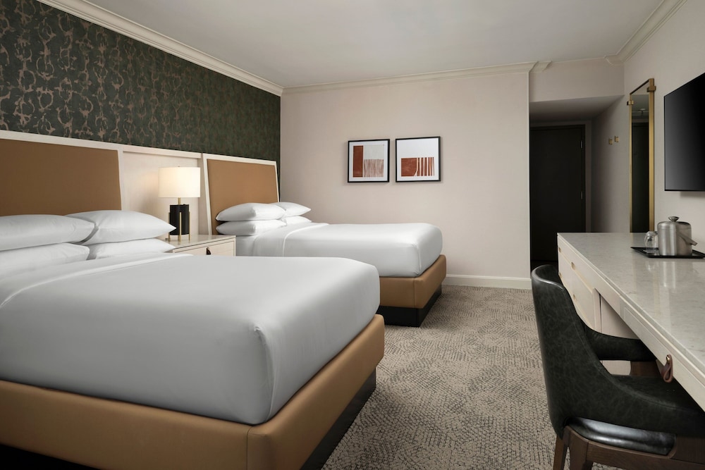 Sheraton Grand Nashville Downtown — Hotel rooms in Nashville, Tennessee