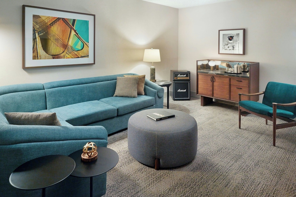 Sheraton Grand Nashville Downtown — Hotel rooms in Nashville, Tennessee