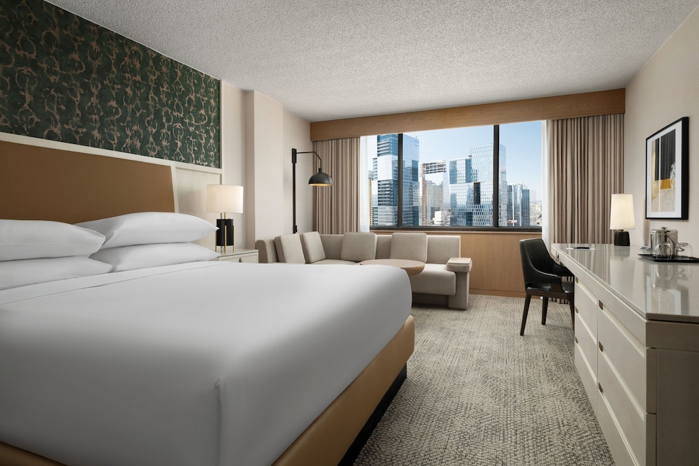 Sheraton Grand Nashville Downtown — Hotel rooms in Nashville, Tennessee