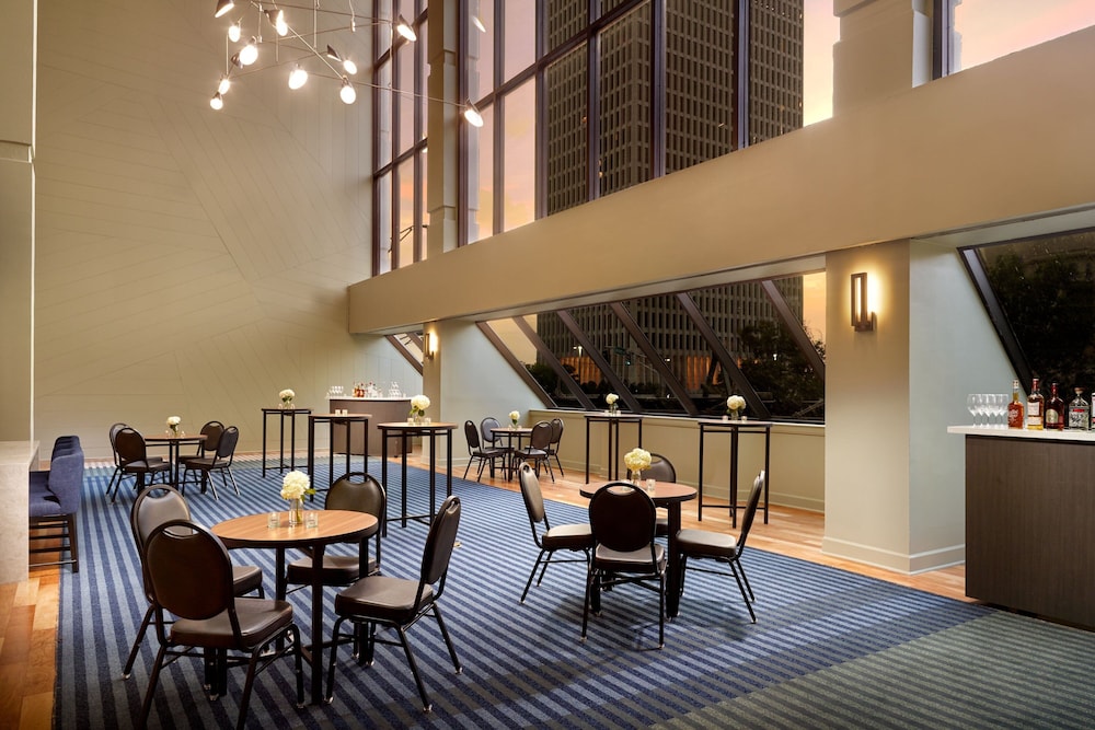 Sheraton Grand Nashville Downtown — Restaurant & bars in Nashville, Tennessee