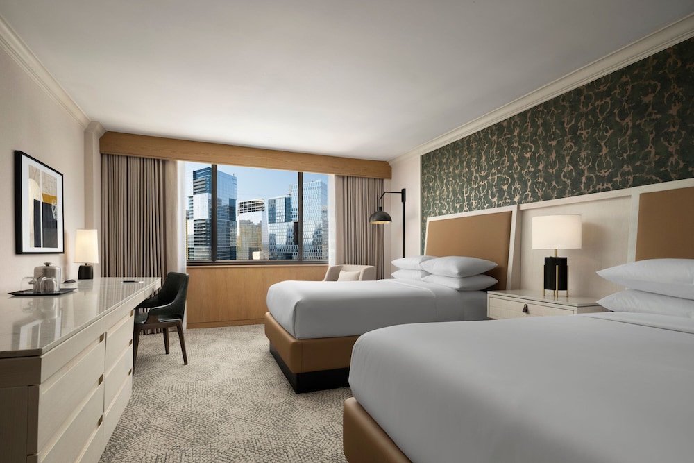 Sheraton Grand Nashville Downtown — Hotel rooms in Nashville, Tennessee