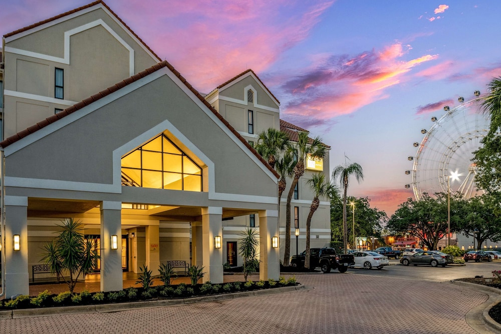 Sonesta ES Suites Orlando - International Drive — Hotel building in Orlando, Florida