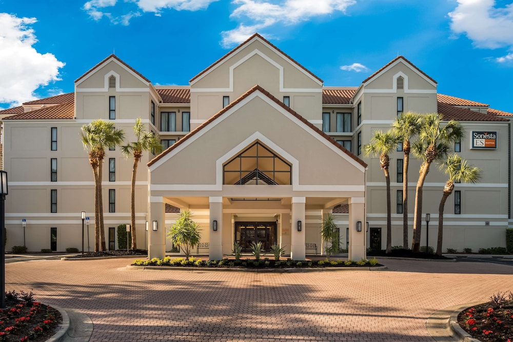 Sonesta ES Suites Orlando - International Drive — Hotel building in Orlando, Florida