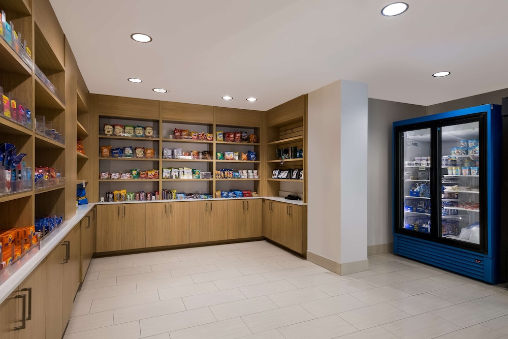Sonesta ES Suites Orlando - International Drive — Restaurant & bars in Orlando, Florida