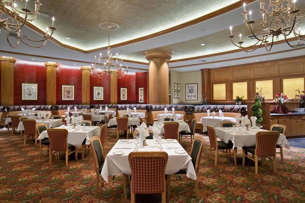 Suncoast Hotel and Casino — Restaurant & bars in Las Vegas, Nevada