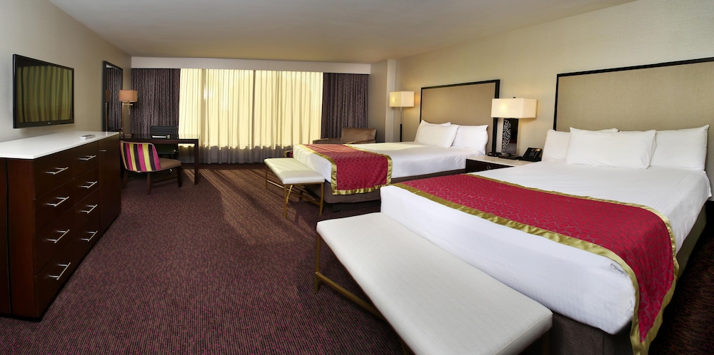 Suncoast Hotel and Casino — Hotel rooms in Las Vegas, Nevada