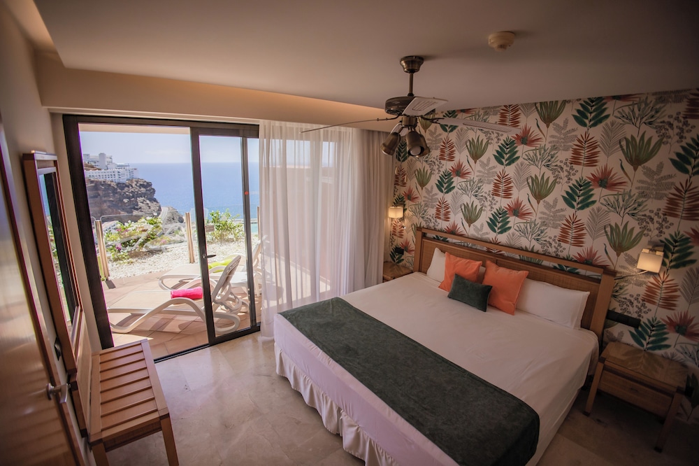 Serenity Amadores — Hotel rooms in Puerto Rico, Canary Islands