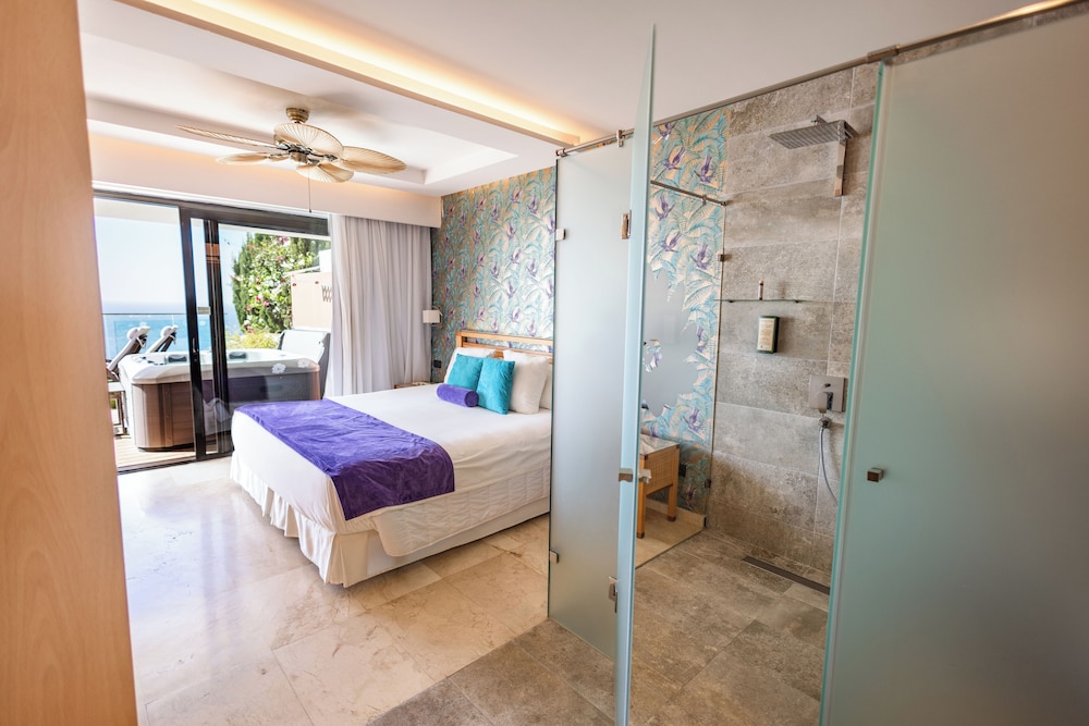 Serenity Amadores — Hotel rooms in Puerto Rico, Canary Islands