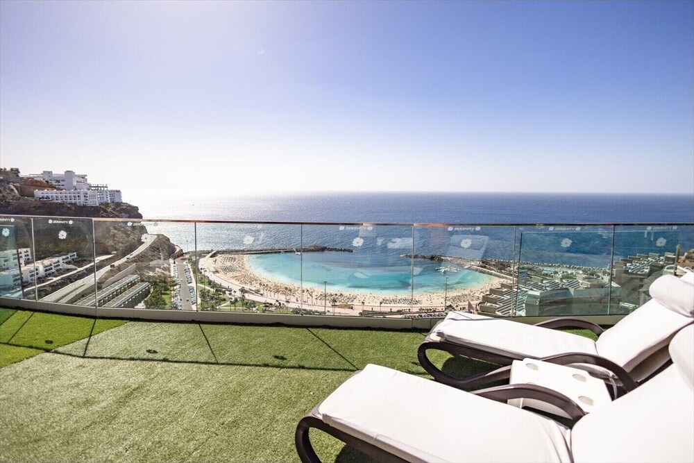 Serenity Amadores — Beach in Puerto Rico, Canary Islands