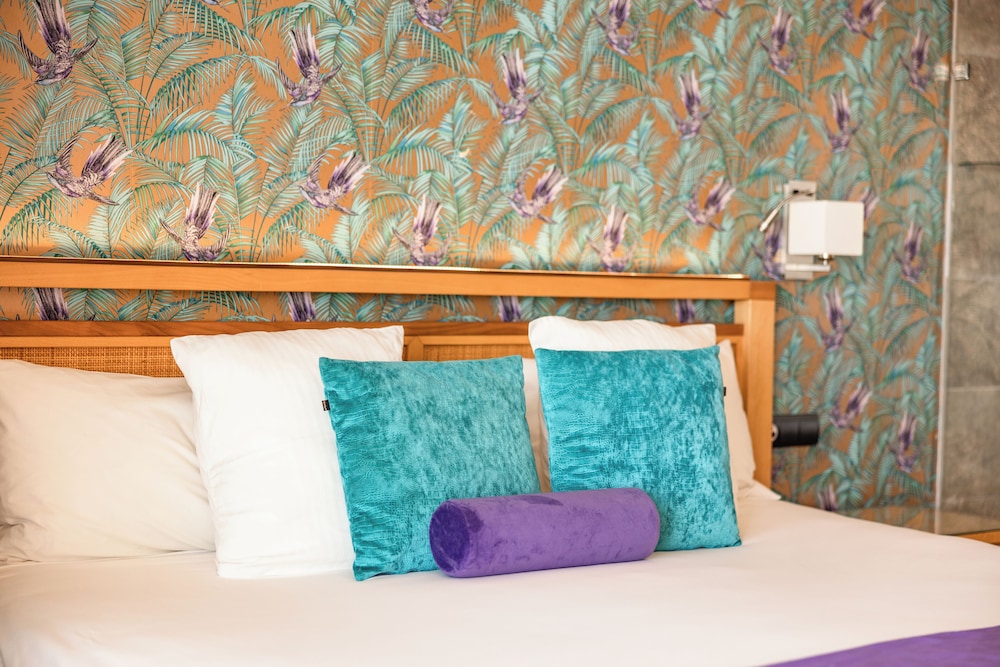 Serenity Amadores — Hotel rooms in Puerto Rico, Canary Islands