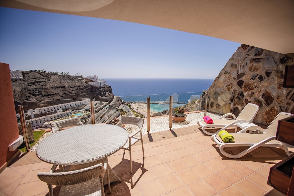 Serenity Amadores — Hotel rooms in Puerto Rico, Canary Islands