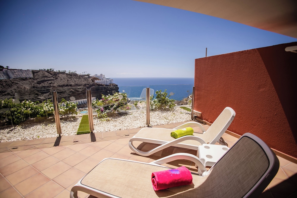 Serenity Amadores — Hotel rooms in Puerto Rico, Canary Islands