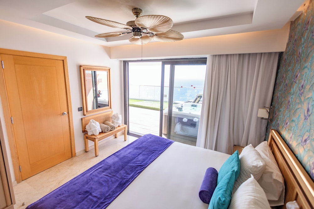Serenity Amadores — Hotel rooms in Puerto Rico, Canary Islands