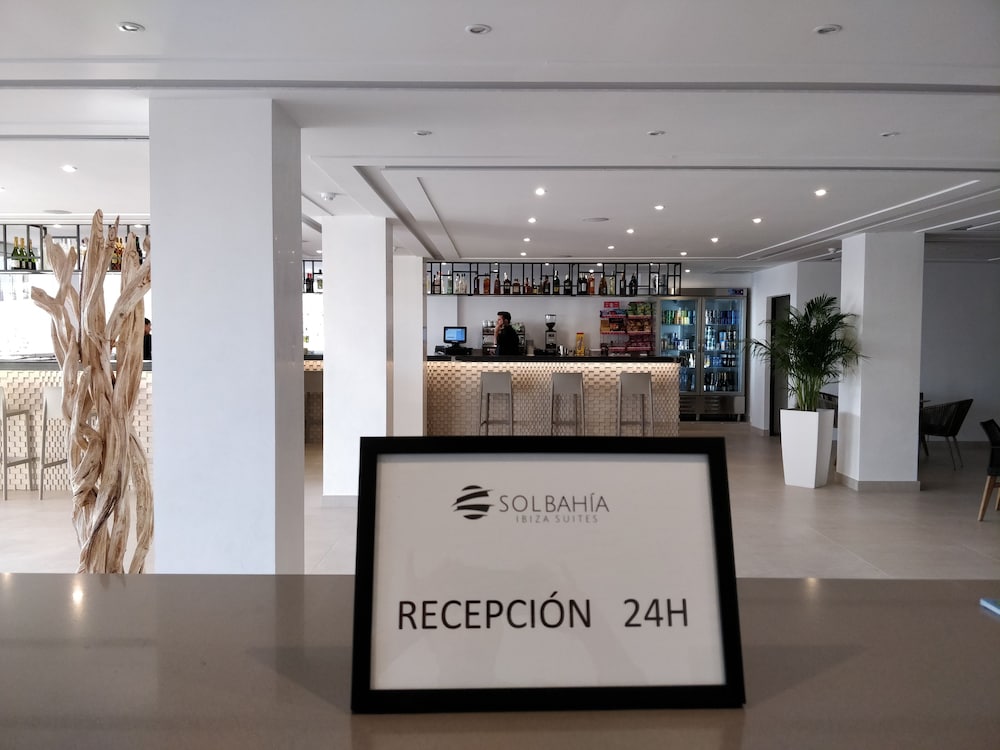 Sol Bahia Ibiza Suites — Restaurant & bars in San Antonio, Balearic Islands