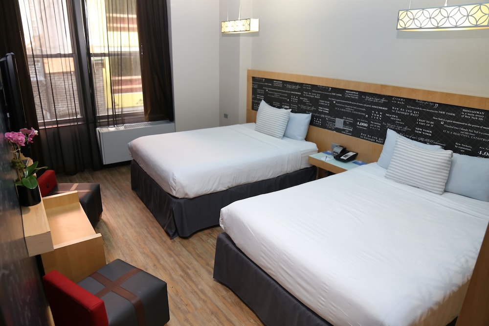 TRYP by Wyndham New York City Times Square / Midtown — Hotel rooms in New York City, New York State