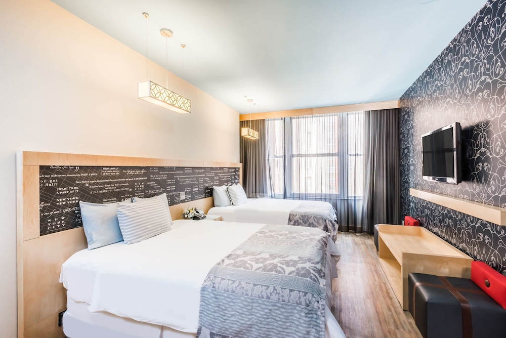 TRYP by Wyndham New York City Times Square / Midtown — Hotel rooms in New York City, New York State