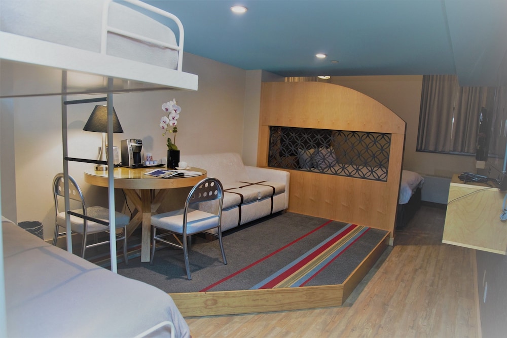 TRYP by Wyndham New York City Times Square / Midtown — Hotel rooms in New York City, New York State