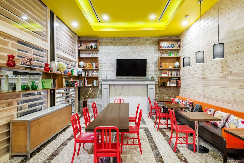 TRYP by Wyndham New York City Times Square / Midtown — Restaurant & bars in New York City, New York State