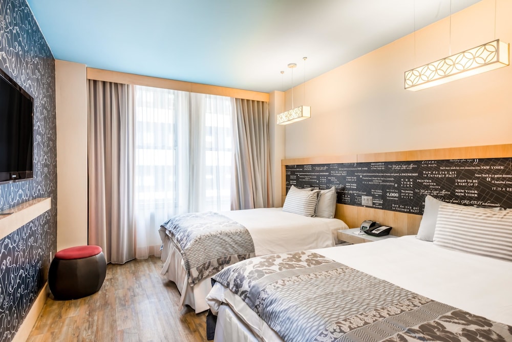 TRYP by Wyndham New York City Times Square / Midtown — Hotel rooms in New York City, New York State