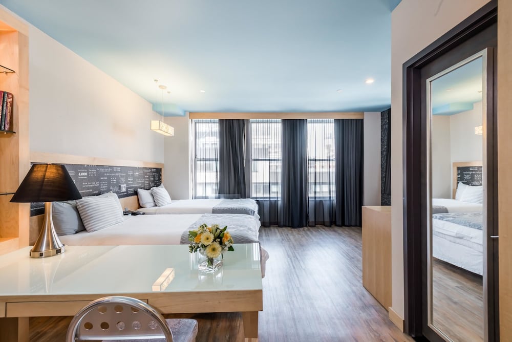 TRYP by Wyndham New York City Times Square / Midtown — Hotel rooms in New York City, New York State