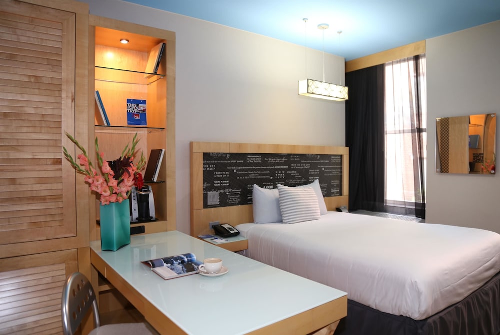TRYP by Wyndham New York City Times Square / Midtown — Hotel rooms in New York City, New York State