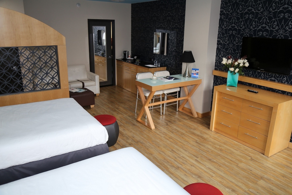 TRYP by Wyndham New York City Times Square / Midtown — Hotel rooms in New York City, New York State