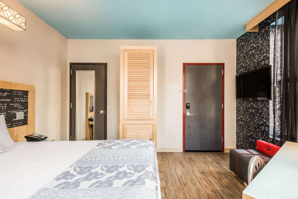 TRYP by Wyndham New York City Times Square / Midtown — Hotel rooms in New York City, New York State