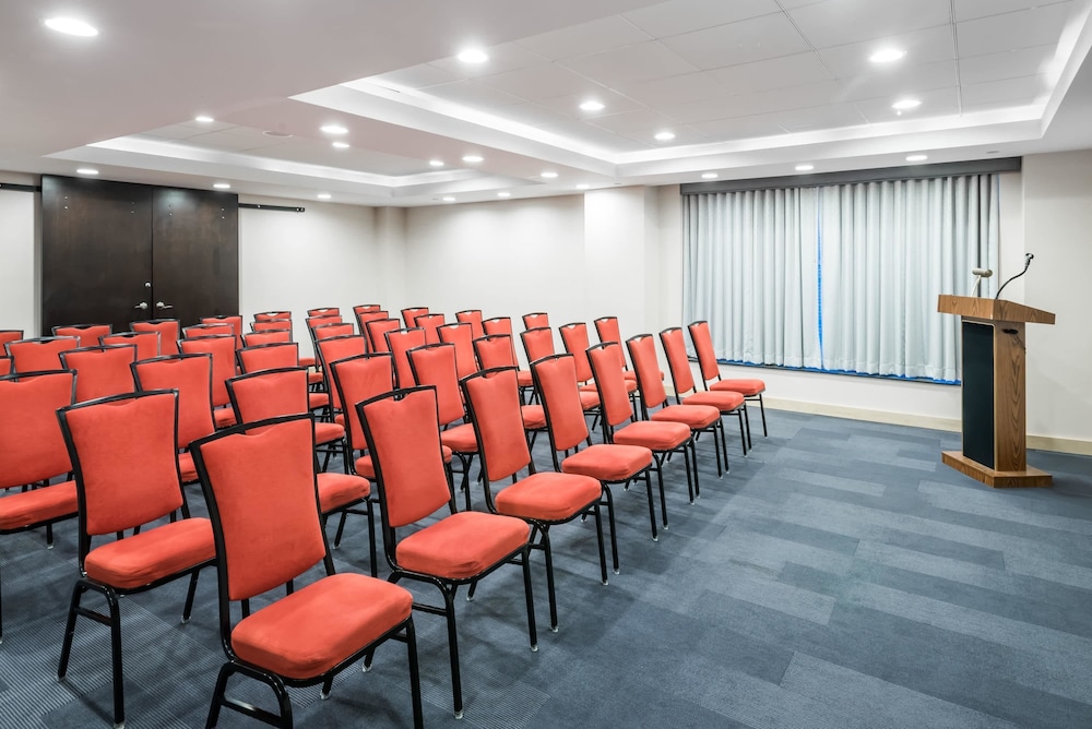TRYP by Wyndham New York City Times Square / Midtown — Hotel building in New York City, New York State