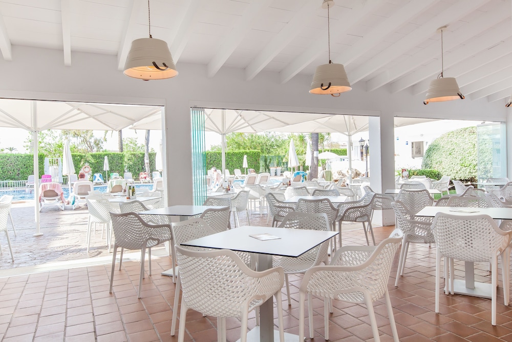 A10 Solecito Apartamentos — Restaurant & bars in Alcudia, Balearic Islands