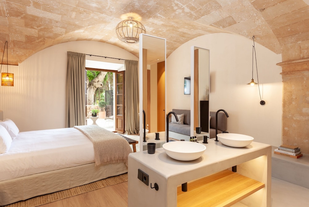 Son Julia Country House & Spa — Hotel rooms in Llucmajor, Balearic Islands