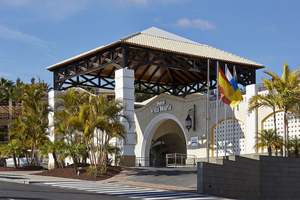 Hotel Suite Villa María — Hotel building in Costa Adeje, Canary Islands