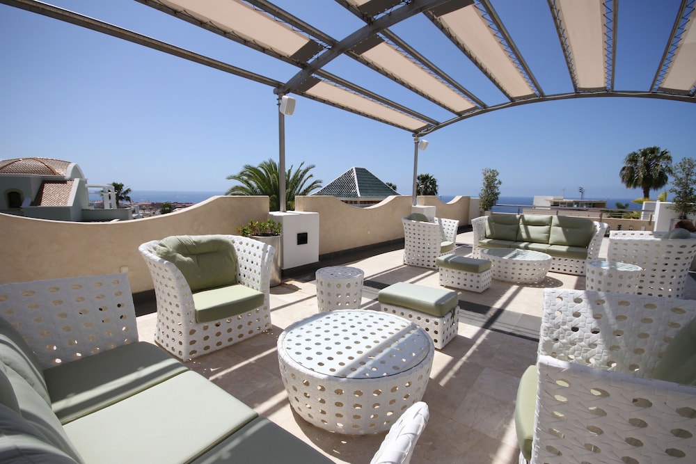Hotel Suite Villa María — Restaurant & bars in Costa Adeje, Canary Islands