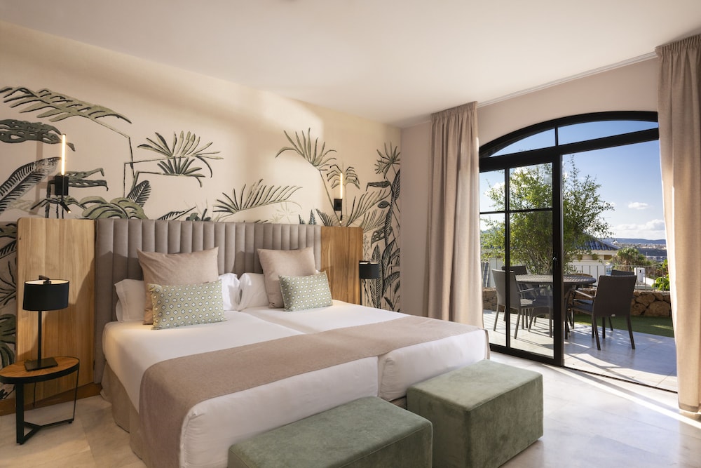 Hotel Suite Villa María — Hotel rooms in Costa Adeje, Canary Islands