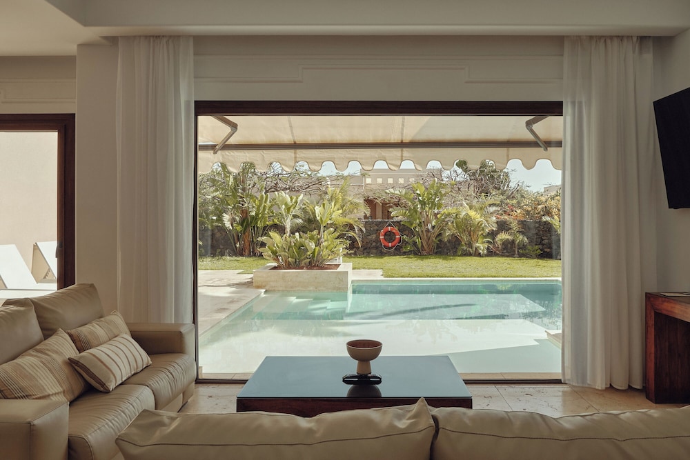 Villas Alondra — Rooms in Puerto del Carmen, Canary Islands