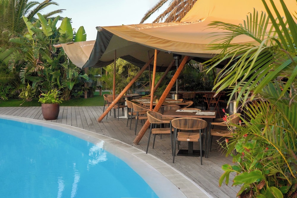 Villas Alondra — Restaurant in Puerto del Carmen, Canary Islands