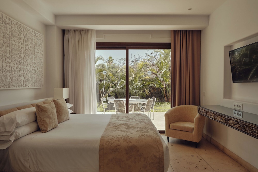 Villas Alondra — Rooms in Puerto del Carmen, Canary Islands