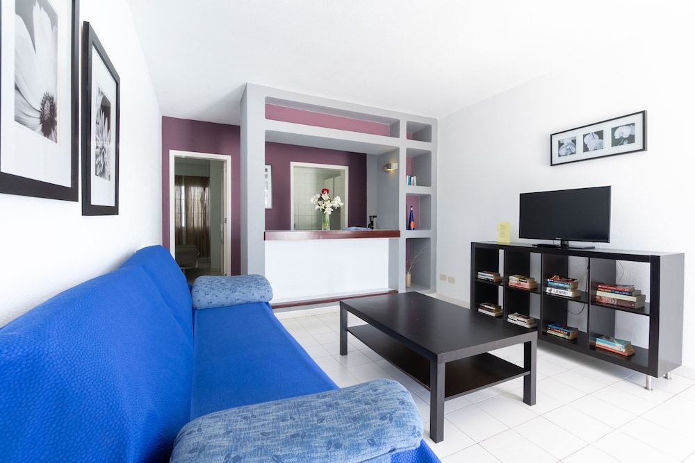 Vista Mar - SELECT ADULTS (+16) — Hotel rooms in Puerto del Carmen, Canary Islands